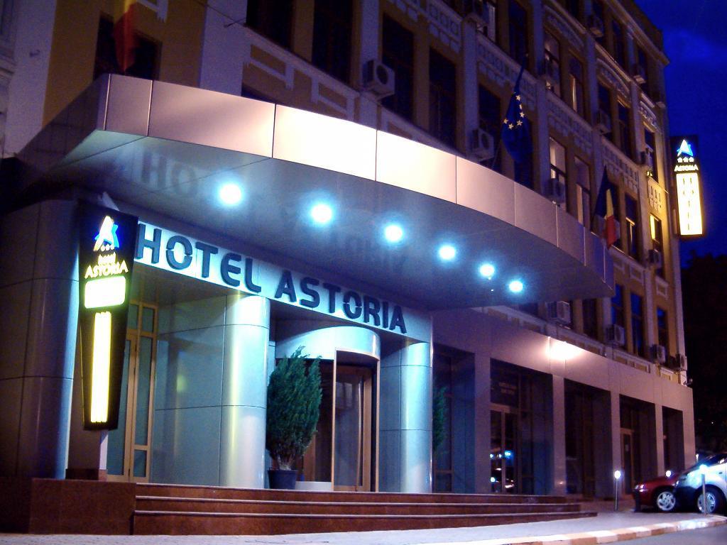 Hotel Astoria City Center Iasi Exterior photo